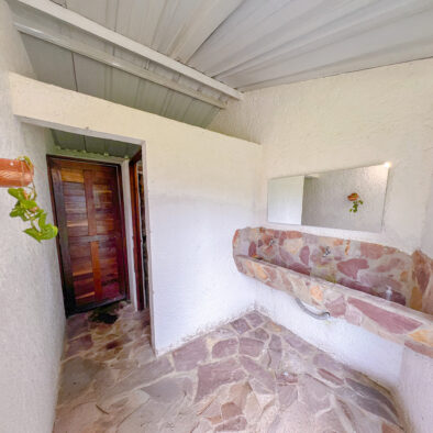 Baño cabañas triangulares